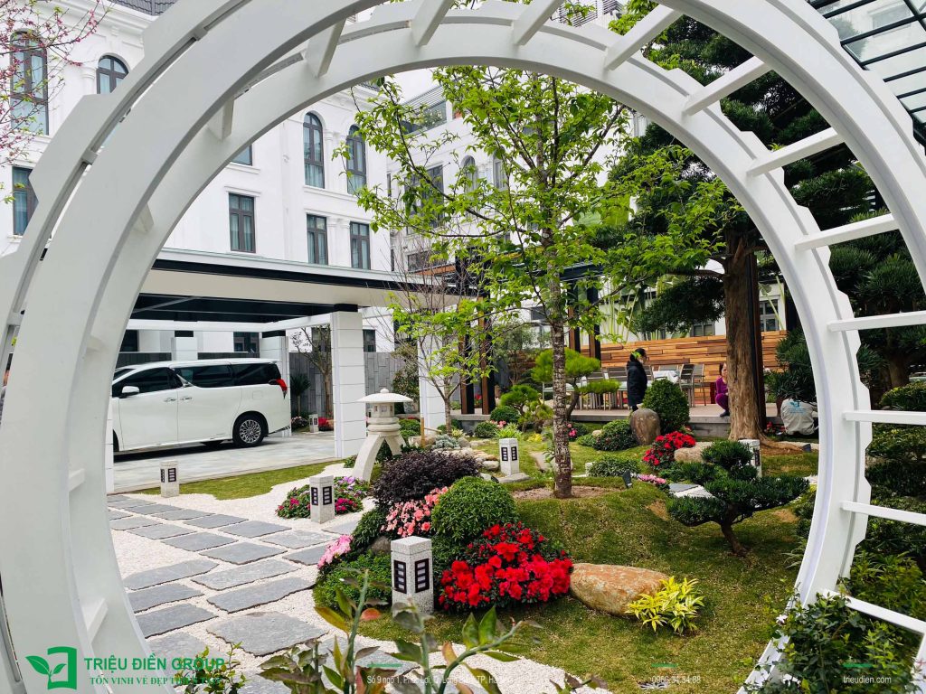 10 Mẫu Thiết Kế Thi Công Sân Vườn Biệt Thự Vinhomes 14 Thiết kế thi công sân vườn trọn gói tại hà nội