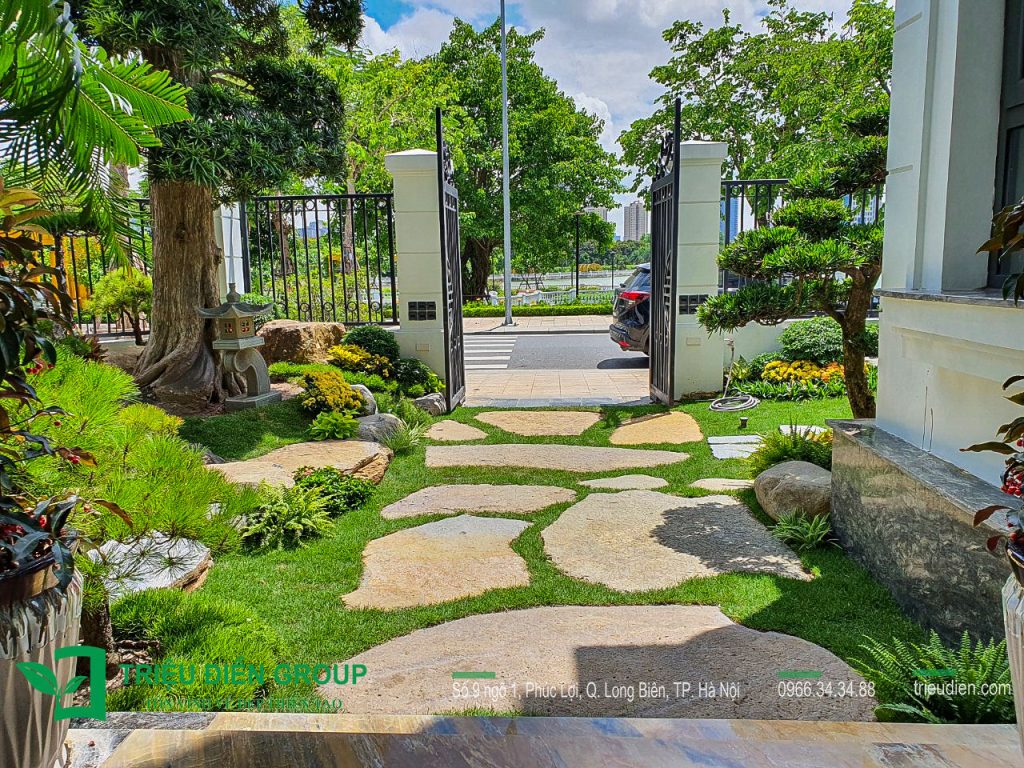 10 Mẫu Thiết Kế Thi Công Sân Vườn Biệt Thự Vinhomes 4 Sân vườn biệt thự Hoa Sữa Vinhomes Riverside phong cách hiện đại 120m2