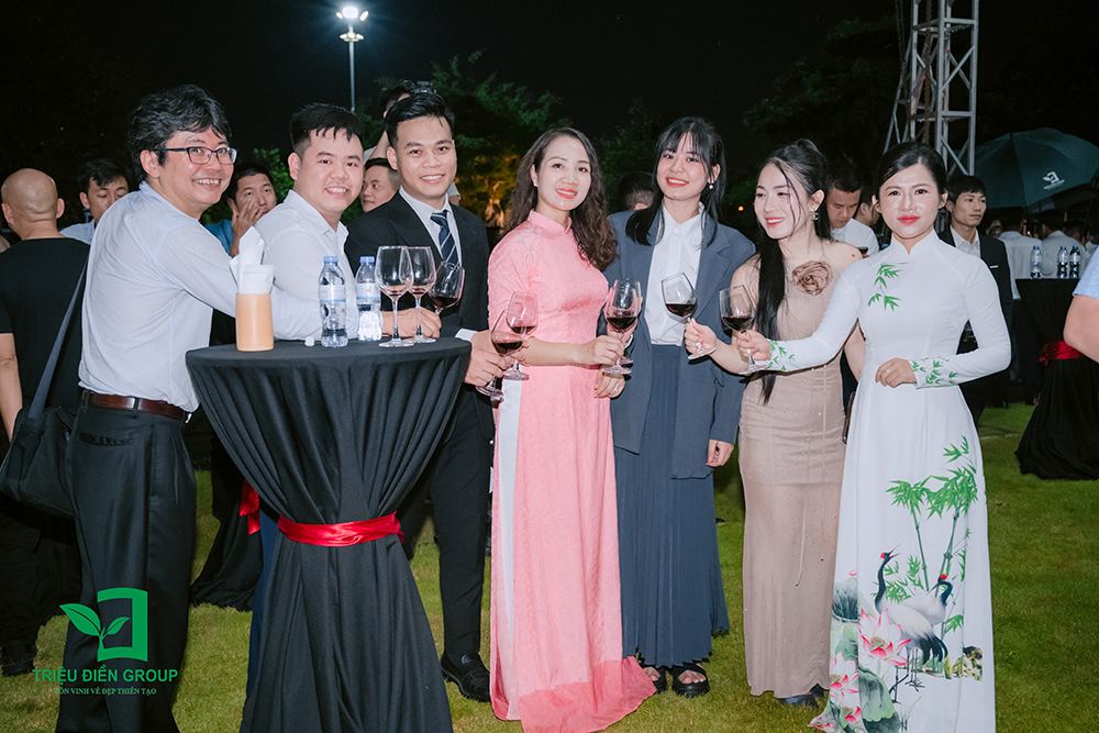 Khu vườn Nhật Kyoumu-Tei chính thức ra mắt – Lời tri ân sâu sắc từ Tập đoàn Triệu Điền 30 Thiết kế thi công sân vườn trọn gói tại hà nội