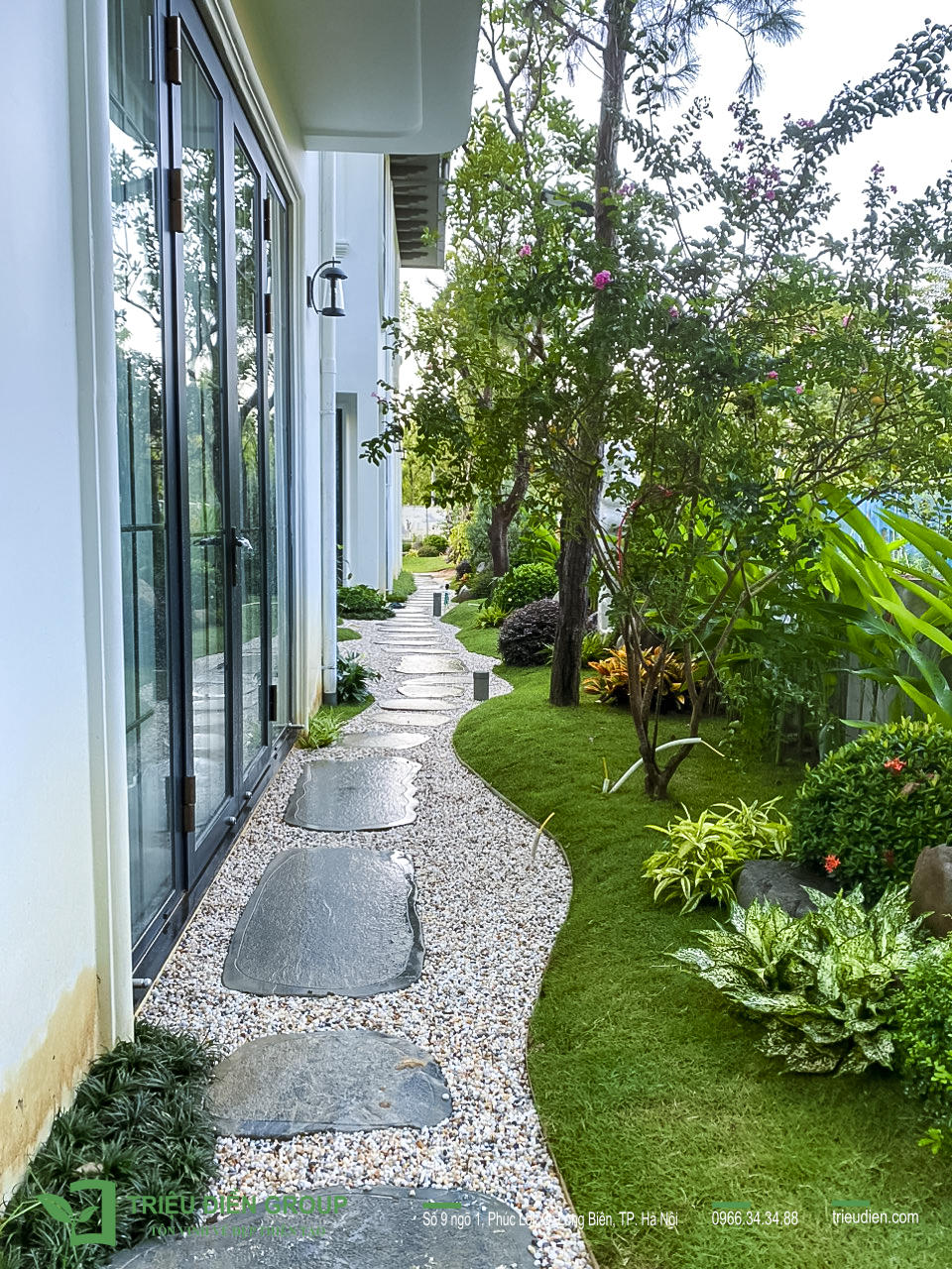 Top 20+ Mẫu sân vườn đẹp nhất 2025 – Xu hướng thiết kế hiện đại 9 Thiết kế thi công sân vườn trọn gói tại hà nội