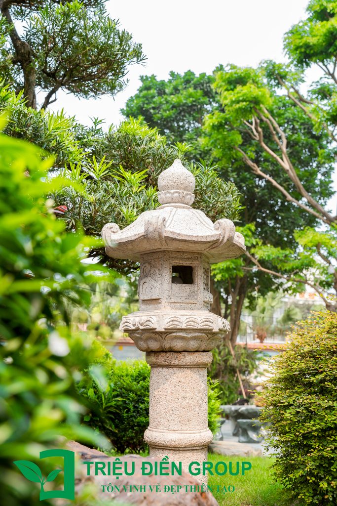 Khám phá các loại Đèn đá Nhật Bản - Ý nghĩa và cách bố trí trong sân vườn 5 Đèn đá Nhật kasuga