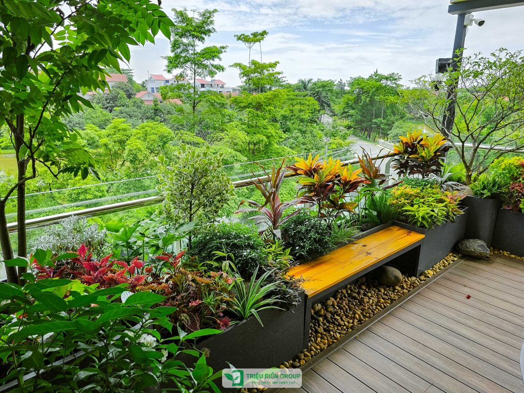 Gợi ý thiết kế ban công sân vườn nhỏ đẹp, tinh tế và đầy cảm hứng 2 Thiết kế thi công sân vườn trọn gói tại hà nội