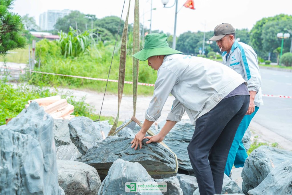 Đá xanh Nhật Bản - Vẻ đẹp tự nhiên cho cảnh quan sân vườn 11 Thiết kế thi công sân vườn trọn gói tại hà nội