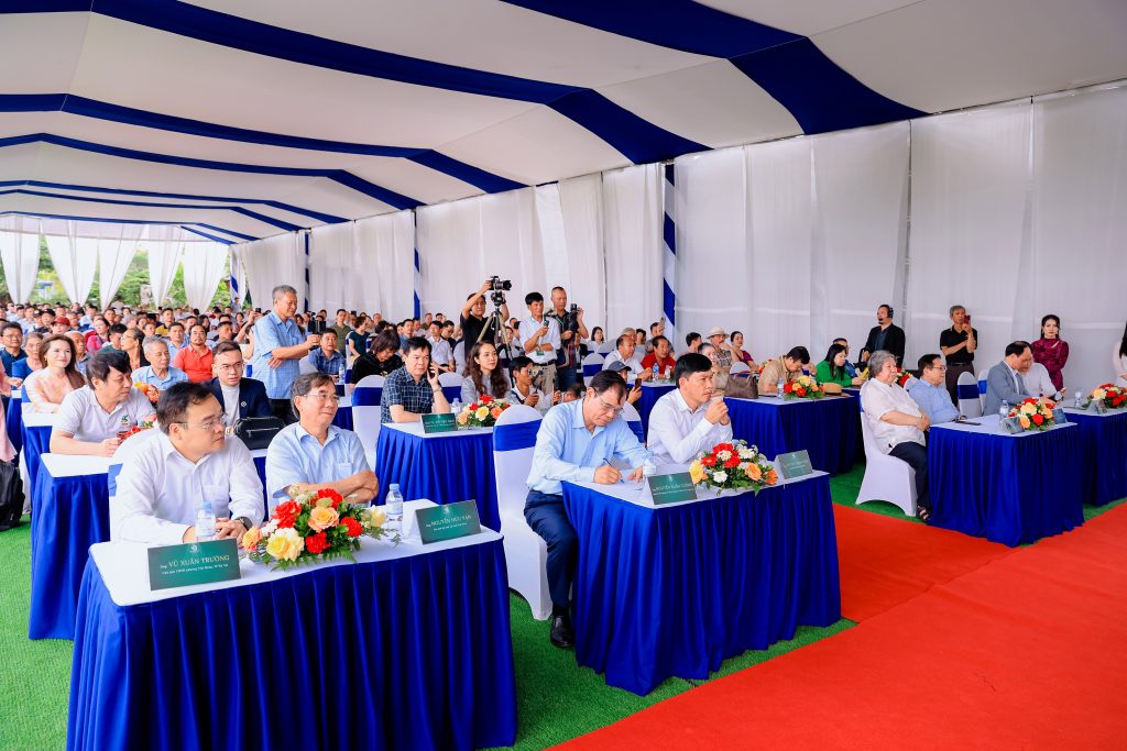 Thiết kế thi công sân vườn trọn gói tại hà nội