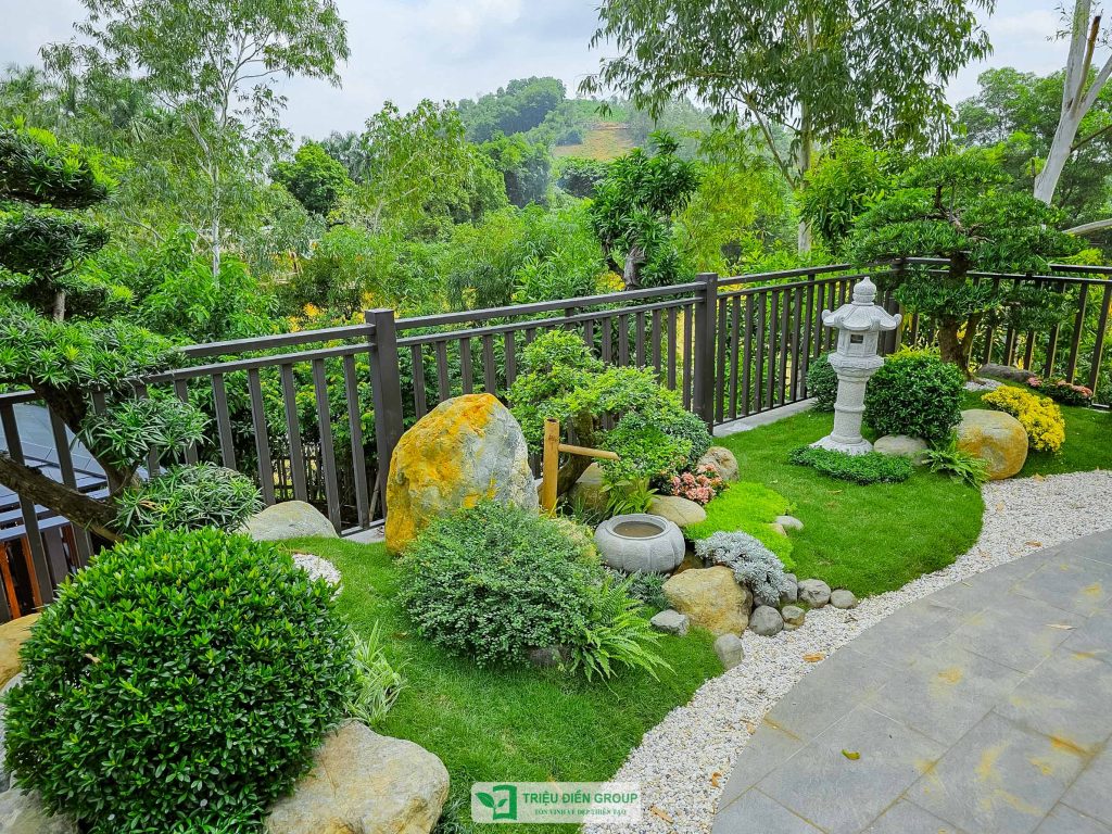 Thời tiết Hà Nội bước vào cao điểm nắng nóng: Giải pháp sân vườn giúp hạ nhiệt không gian sống 12 Thiết kế thi công sân vườn trọn gói tại hà nội