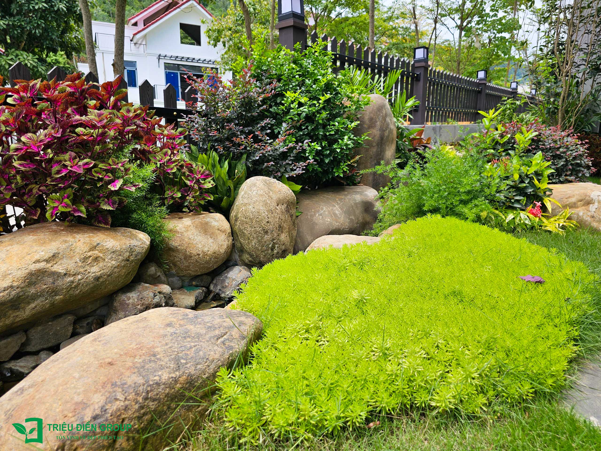 Mẫu thiết kế sân vườn biệt thự tại Xanh Villas – Phong cách resort nghỉ dưỡng cao cấp 32 Image 32
