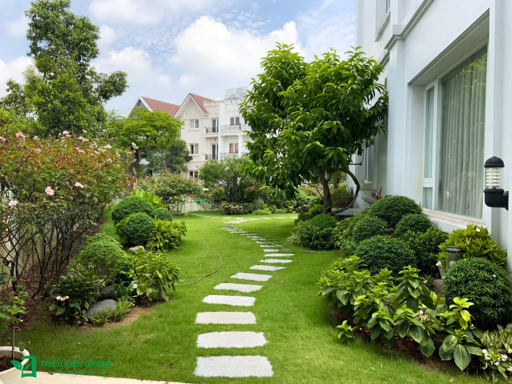 Báo giá cải tạo sân vườn: Những yếu tố quyết định chi phí và cách tối ưu ngân sách 10 Thiết kế thi công sân vườn trọn gói tại hà nội