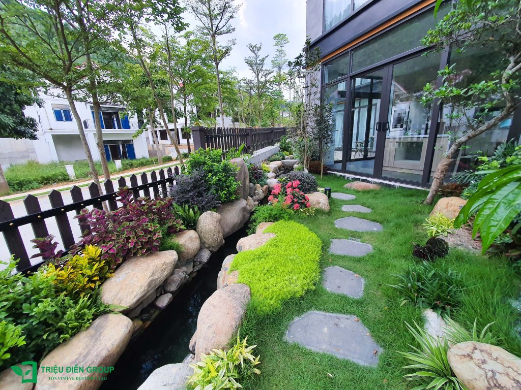 Báo giá cải tạo sân vườn: Những yếu tố quyết định chi phí và cách tối ưu ngân sách 15 Thiết kế thi công sân vườn trọn gói tại hà nội