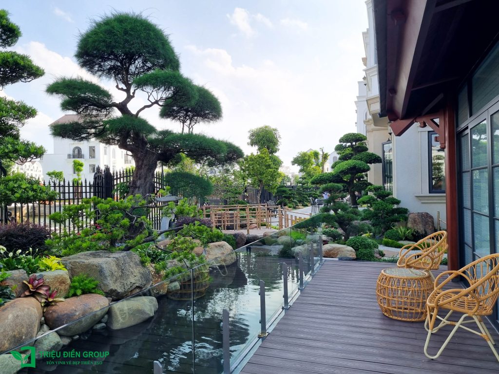 Mẫu sân vườn đẹp 2026 – Xu hướng thiết kế được ưa chuộng hiện nay 13 Thiết kế thi công sân vườn trọn gói tại hà nội