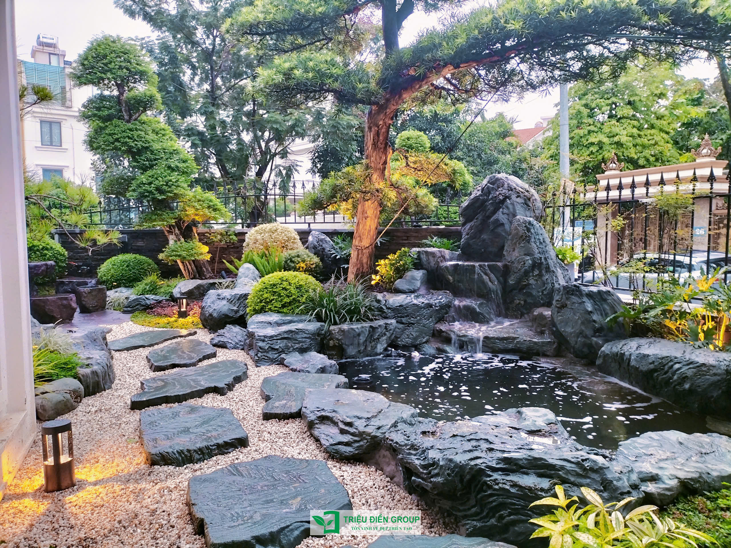Thiết kế và thi công sân vườn biệt thự tại Bắc Ninh – Dấu ấn cảnh quan từ Triệu Điền Group 9 Image 9